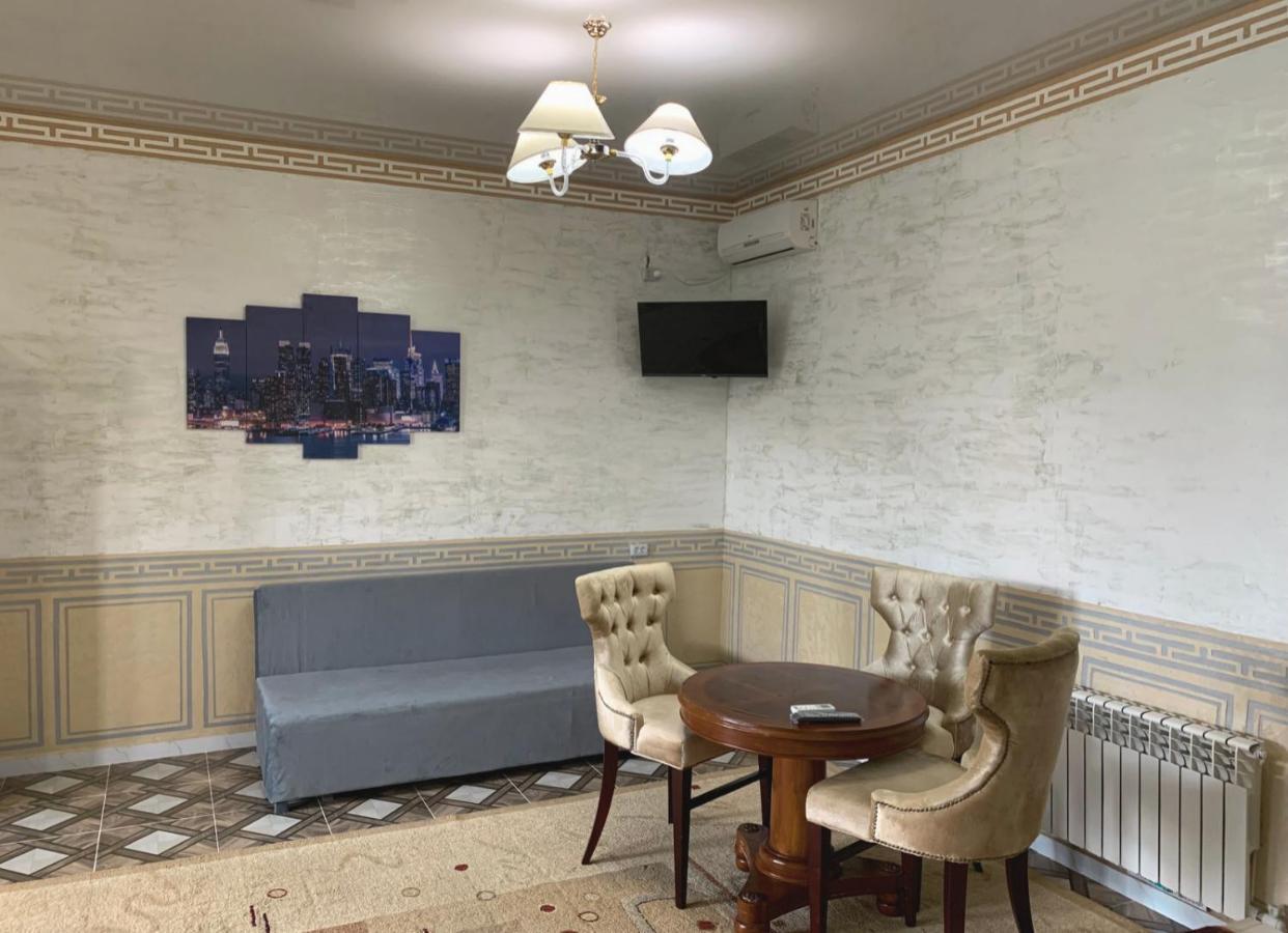 Nlife Hotel Kapčagaj Exteriér fotografie